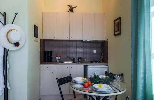 Milos House | Firiki Studios
