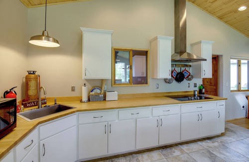 Stevensville House | Fish, Hike & More! Home w/Views in Stevensville