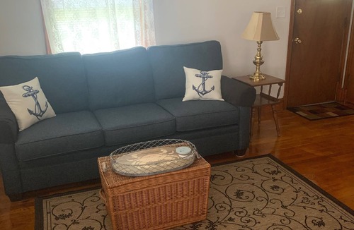 Cape Charles House | Fish Tales-FISH/EAT/STAY