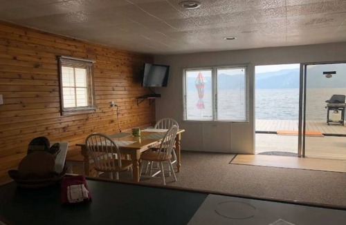 Bayview House | Fishermen's Float