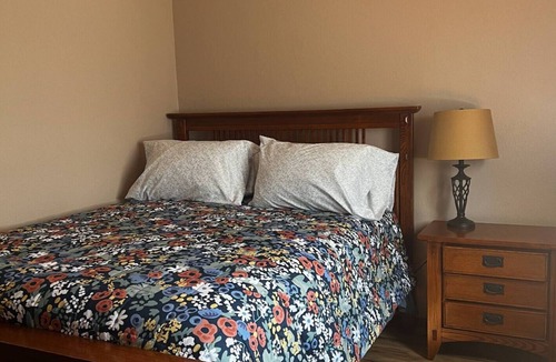Spokane House | Five Mile -3 bed 1 bath unit