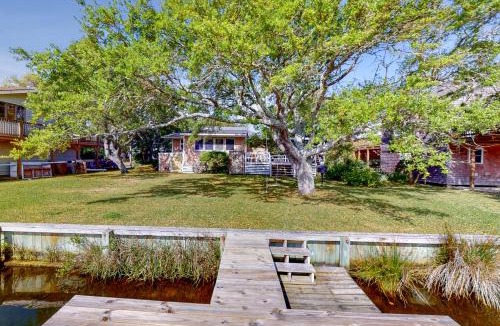 Brigands' Bay House | FOBB282 Studio 54-#282-F