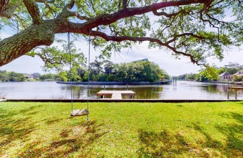 Brigands' Bay House | FOBB282 Studio 54-#282-F