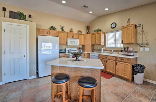 Fort Mohave House | Fort Mohave Family Home w/Golf Course Views!