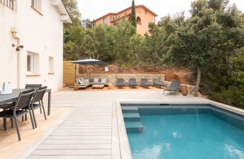 Cirendinu Villa | VILLA MYRTE - 4 bedrooms - 3 bathrooms - Heated pool - Mountain views