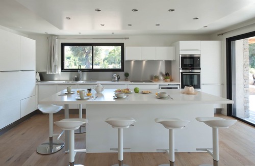 Cirendinu Villa | Villa recent, upscale, quiet and without vis-à-vis for 10 people.