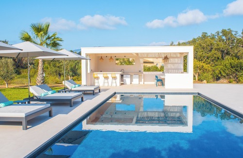 Cirendinu Villa | Villa Alimea Di San Ciprianu