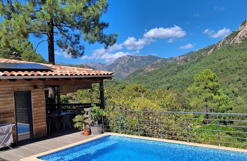 Zonza Villa | Wooden villa, panoramic views, close to the beaches & natural pools of the Cavu
