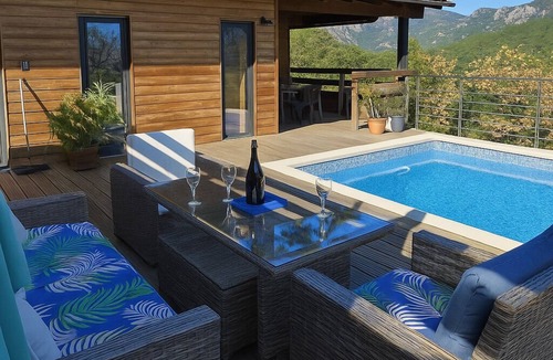 Zonza Villa | Wooden villa, panoramic views, close to the beaches & natural pools of the Cavu