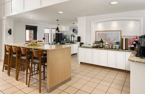 West Bloomington Condo | Free Breakfast. Pool & Hot Tub. Relaxing Retreat!