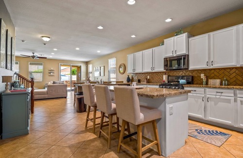 Surprise Farms House | Free Heated Pool, Hot Tub, Built-in Grill