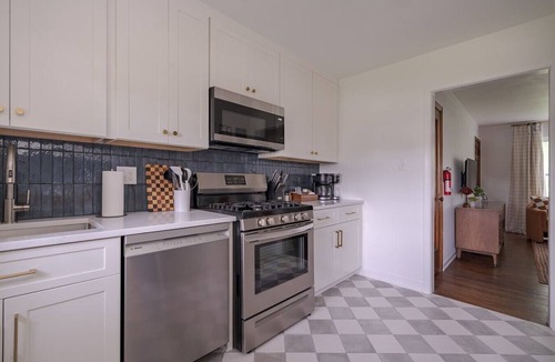 Grandview Heights Apartment | Free Laundry | Walkable to OSU | Free Parking