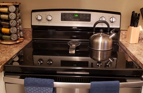 Keeling Apartment | 💖Fresh, Clean&Comfy Stay|AC|<2 mi UofA| Pets Ok💖
