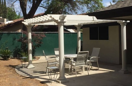 Roosevelt House | Fresno Ranch Vacation Home Retreat