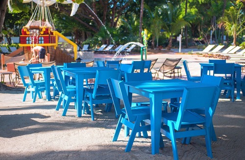 Marathon Hotel | Fully Equipped Kitchen and Pool Access Make this an Easy Choice for your Stay!