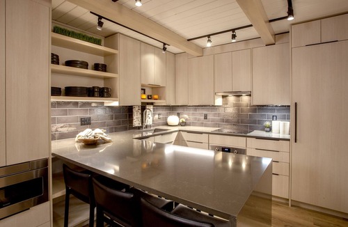 Warm Springs Condo | Fully Remodeled Modern Condo Steps from Warm Springs Lift