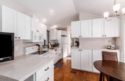 Mesa House | Fully Remodeled! Resort Living! Greenfield Village 55+ Activities Galore!