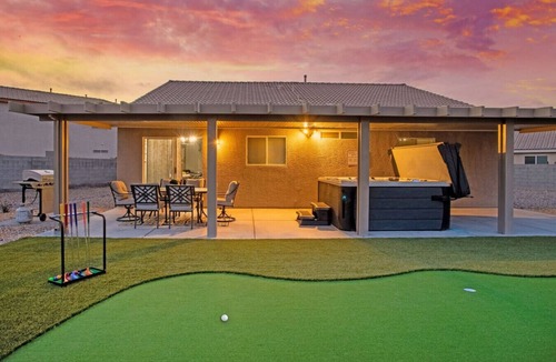 North Las Vegas House | Fun house with Games!