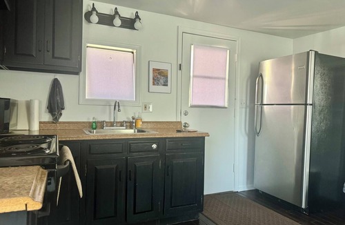 Prescott Cottage | Furnished 1BR Studio w/Garage, Close to Historic Downtown Area - Pets OK