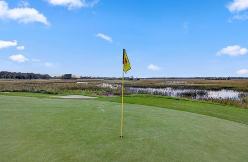 West Beach Village House | FWO1386: 1386 Fairway Oaks