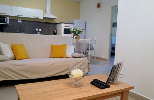Galeria House | Gîte1-*clim-WIFI-heated pool-river 1km-beach 5km-ping-pong-pétanque