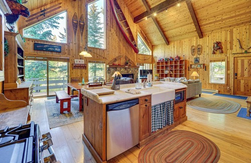 Columbine Lake Cabin | Game Room + Views: Cabin Near Purgatory Resort!