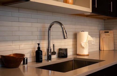 Downtown Spokane Apartment | Gated Parking DT 2BR w City View Gym Access