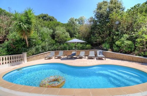 Eccica-Suarella Ski Chalet | Gite T3, new, breathtaking sea view, swimming pool, near Porticcio