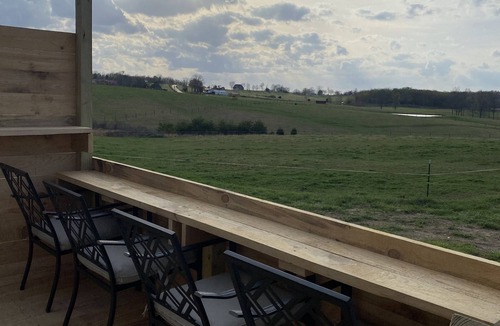 Mammoth Cave RV Rental | Glamping Farm Tent