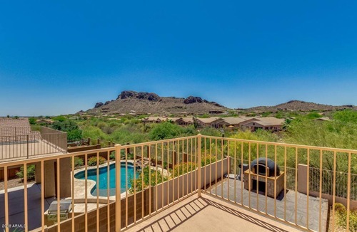 Gold Canyon House | Gold Canyon Getaway - 4 bed House with Heated Pool and Stunning Mountain Vistas