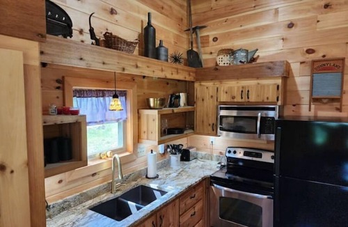 Frenchburg Cabin | Gold Rush Cabin- Red River Gorge