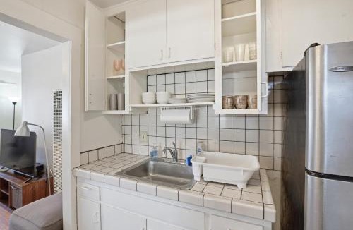 Golden Hill Apartment | Golden Hill 1 bedrooms