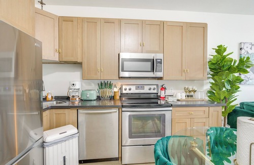 Golden Hill Condo | Golden Hill Gem 2 Mi to Convention Center: Dogs OK