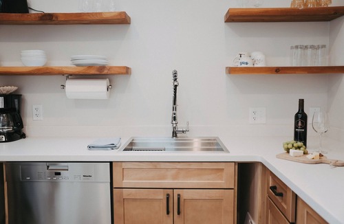 Heart of Missoula Hotel | Goldsmith's Riverfront Inn