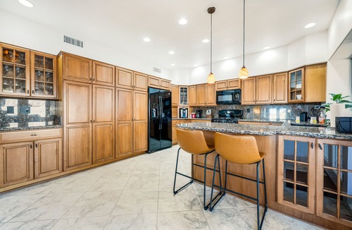 Red Mountain Ranch House | Golf Course Home with Private Pool & Spa, Backyard Putting Green, & Fast WiFi