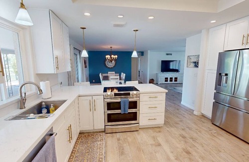 Sunland Village House | Golf Course Retreat with Amenities Galore