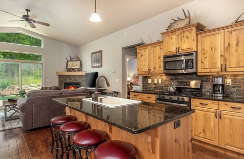 Columbia Falls House | Golf Course Townhome 3 bed/3 bath, Private Hot Tub