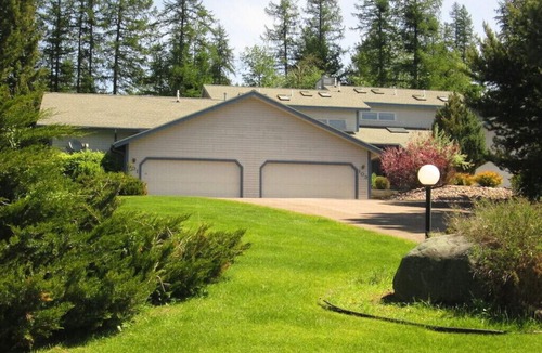 Columbia Falls House | Golf! Ski! Fish! Hike! Relax.