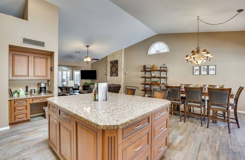 Paradise Valley Village Cottage | Golf, Swim, Soak! Family-friendly Scottsdale Home