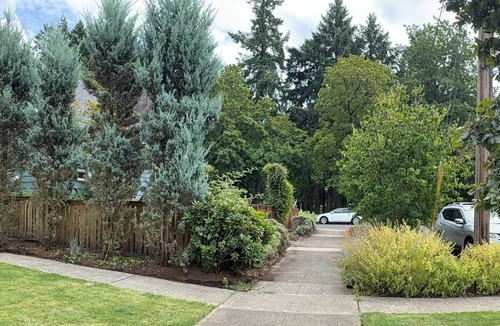 Beaumont - Wilshire House | Gorgeous 2-Bedroom ADU in NE Portland’s Beaumont-Wilshire Neighborhood.