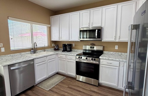 Coldwater Springs House | Gorgeous 4-bedroom house with heated spa/pool!