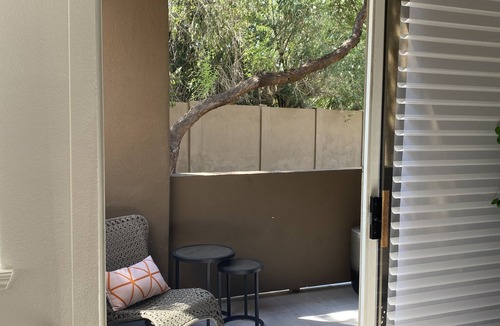 Desert Paradise Estates Condo | Gorgeous Luxury Condo - Walk to Kierland Commons