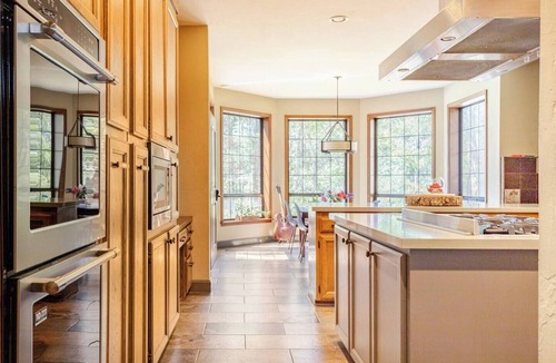 Angwin House | Gorgeous Napa estate 15 mins to St Helena surrounded by vineyards. Permit 138485