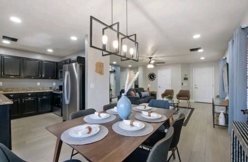 East Mesa House | GORGEOUS OASIS! 3BR 2 BA Full House W/Heated Pool