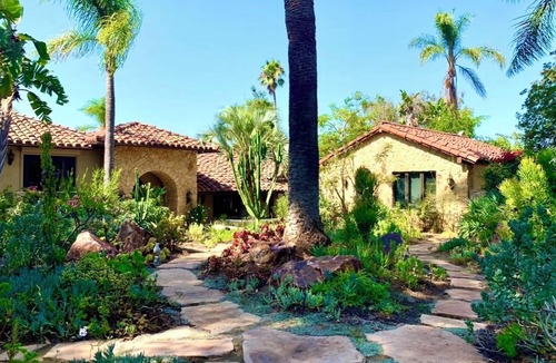 Covenant House | Gorgeous Rancho Santa Fe Dream Estate