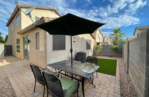 Mesa House | Gorgeous Sanctuary: A Cozy 3- Bedrooms Hide-out in Mesa