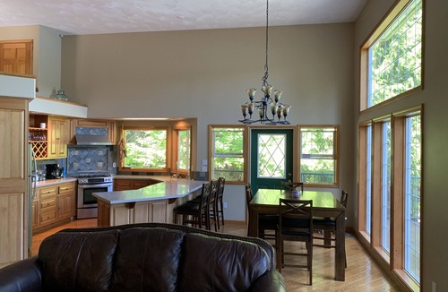 Priest River House | Gorgeous Waterfront Pend Oreille River -near Priest River Sagle Sandpoint