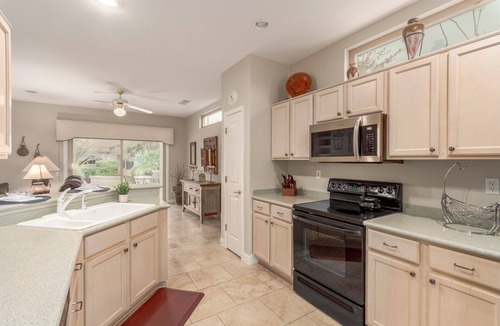 Surprise House | Got Golf? SCG. 2 Bedroom Perfect. Woof!