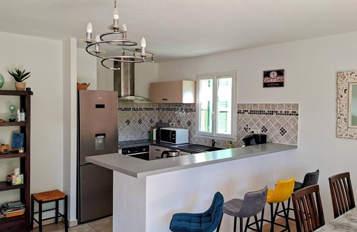 Saint-Florent Apartment | Grand Appartement F4 Climatisé Au Coeur De Saint Florent