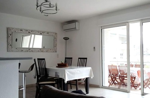 Saint-Florent Apartment | Grand Appartement F4 Climatisé Au Coeur De Saint Florent